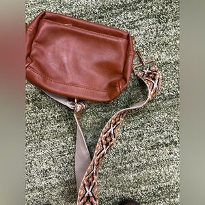 FashionPuzzle Triple Zip Small Crossbody Bag